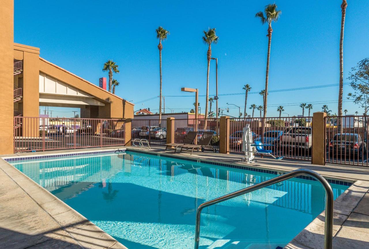 Days Inn By Wyndham Chula Vista-San Diego Eksteriør bilde