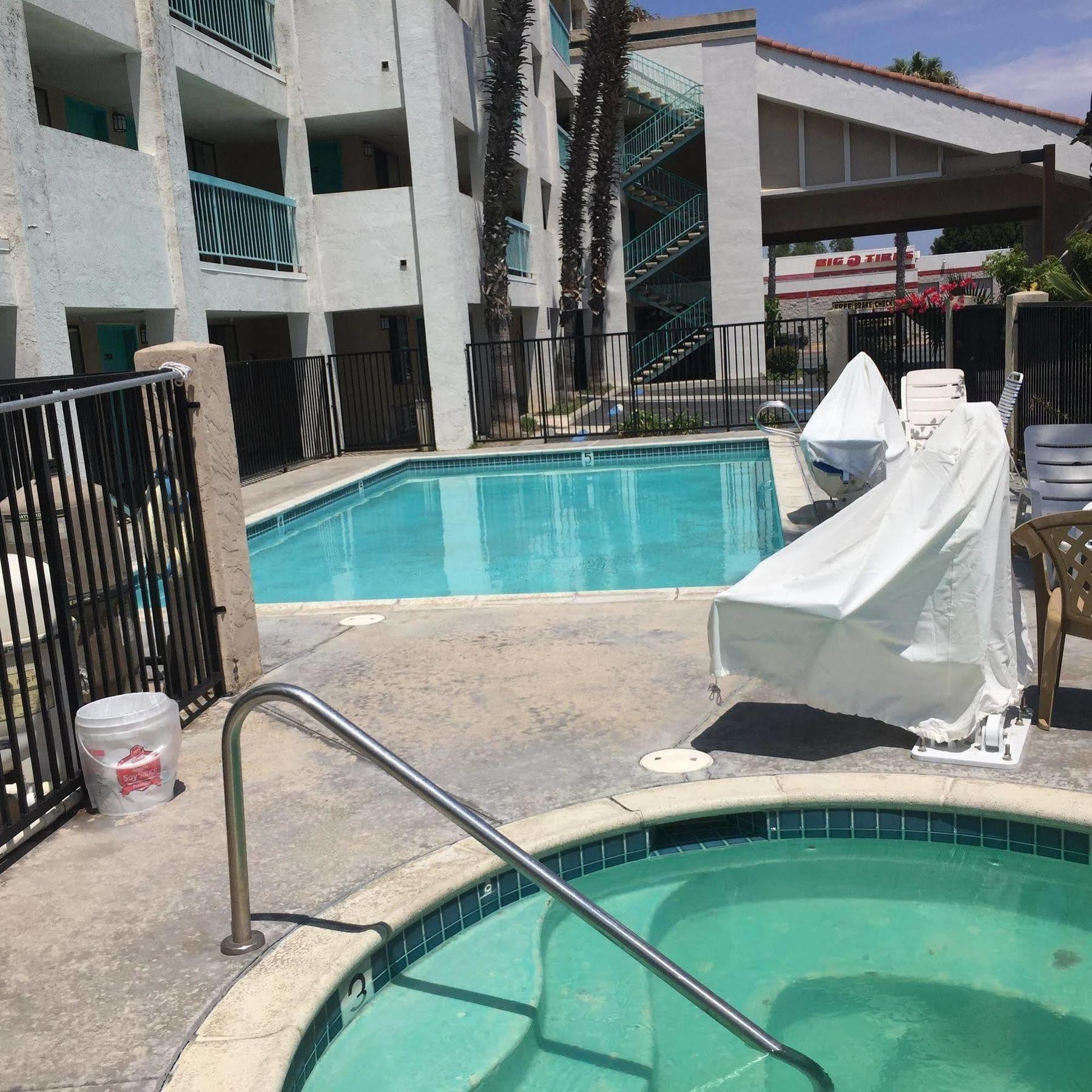 Days Inn By Wyndham Chula Vista-San Diego Eksteriør bilde